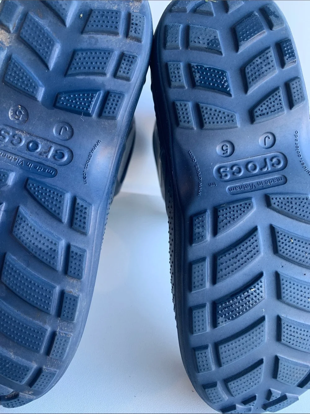 Crocs kids Navy Waterproof Rain Boots Pull Up J 5